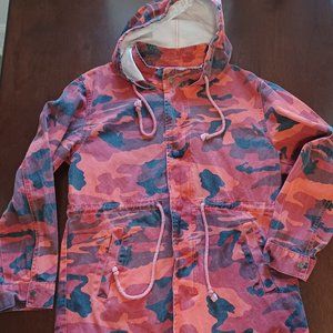 American Bazi Size L Women’s Hooded Red Orange Camo Jacket
